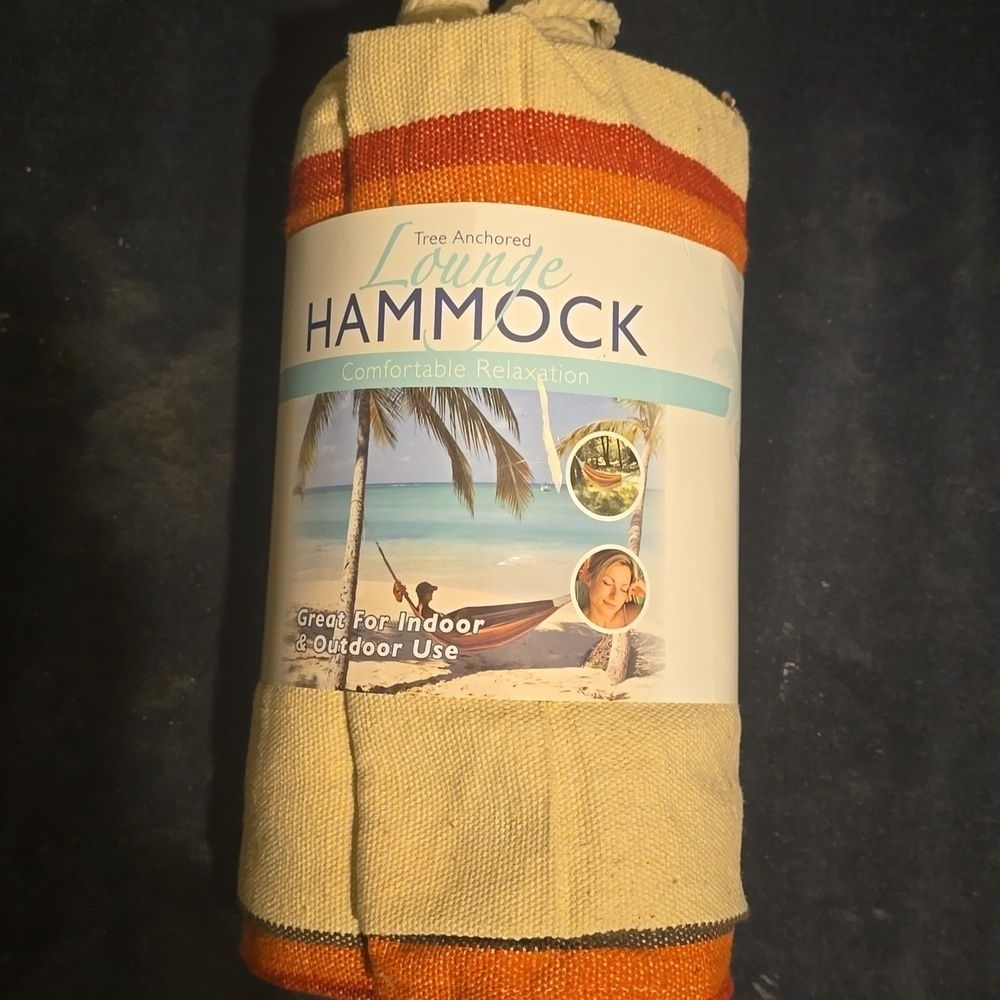 Tree Anchor Lounge Hammock, Retail Price $34.99US